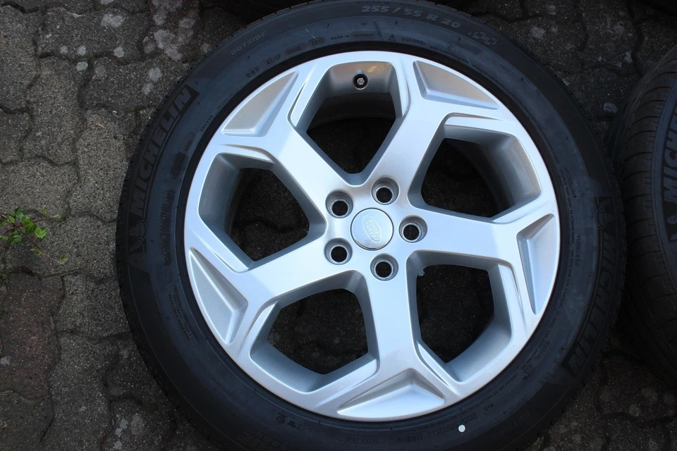 Original Range Rover Sport Komplettradsatz Sommer 20 Zoll Alufelgen 255/55 5084 - Bild 2 von 4