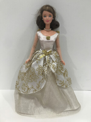 Club Wedd Brunette Barbie 1997 Special Edition Mattel 19718