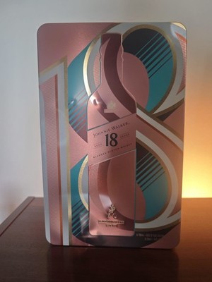 Johnnie Walker 18 Jahre Blended Whisky,  Metal Gift Set (2×5cl JW Blue Label)