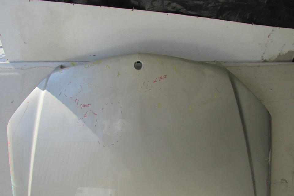 2012 2013 2014 2015 MERCEDES BENZ C-CLASS W204 FRONT HOOD OEM - Image 4 of 4