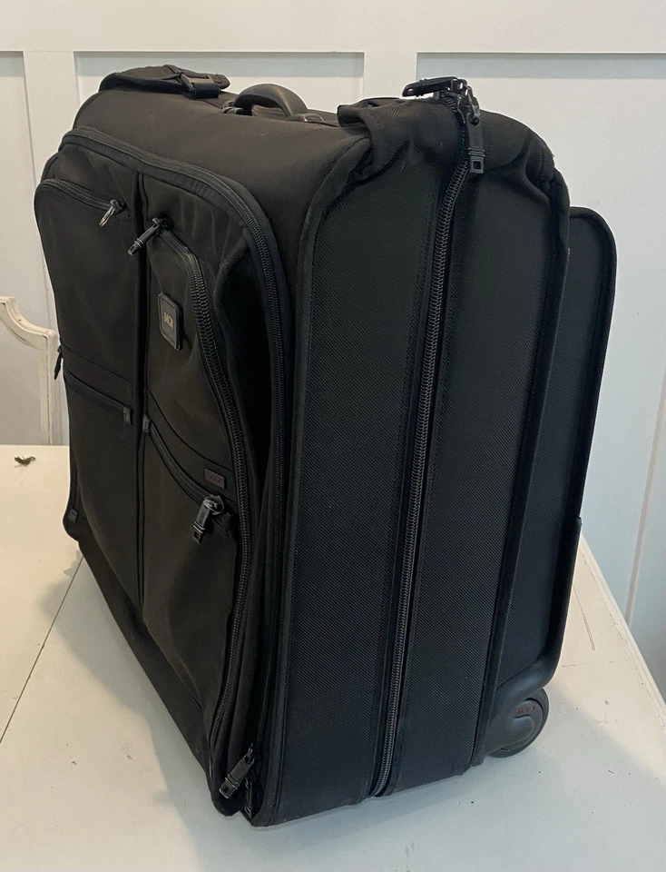 Tumi Alpha Black 25” 2- Wheeled Garment Bag Trip Luggage - Image 4 of 4