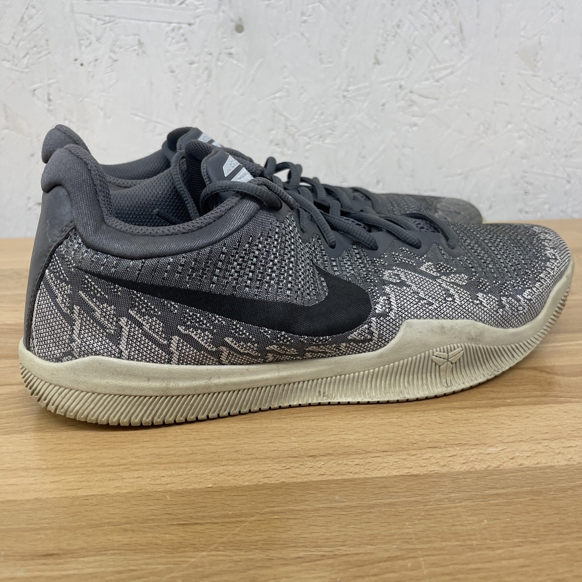 Rough Nike Kobe Mamba Rage Mens Size 11 Shoes Dark Grey Pure