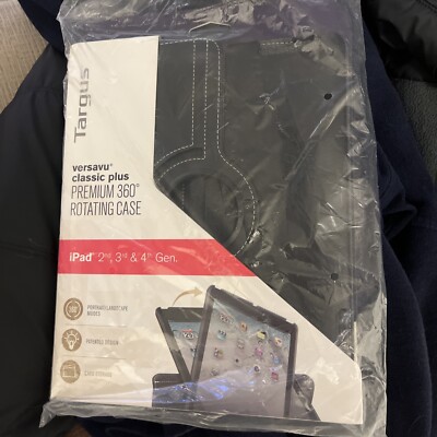 Lightly Used Targus VersaVu Rotating Case and Stand for iPad 4 - THZ156US