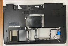 DELL P02E001 Bottom Case Base /w CMOS Battery