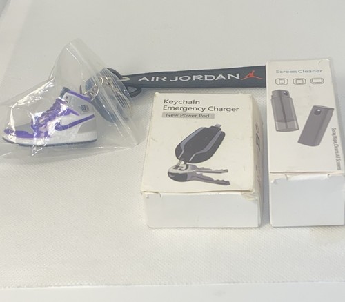Lot de 3 mini chargeur porte-clés, chargeur porte-clés sneaker. écran propre. - Photo 2 sur 10