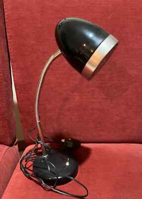Vintage RE Room Essentials LED Task Desk Metal Lamp Black/ Sliver Trim - EUC