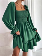 Smocked Ruffled Midi Dress Women Medium Puff Sleeve Green Flounce Princess