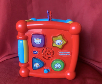 VTech 80-150589 Busy Learners Activity Cube 7 X 7 X 7'' RED YELLOW BLUE GREEN