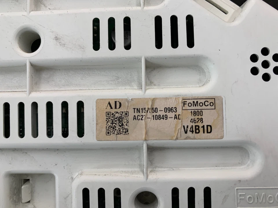 *Tablero de instrumentos velocímetro Ford E150 E250 E350 2010 furgoneta 101.335 millas Foto 3 de 3