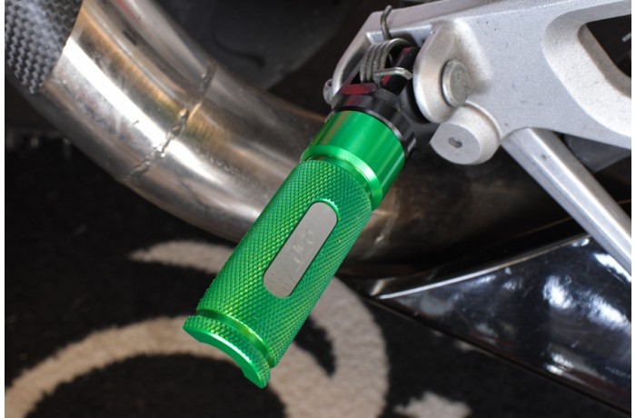 Repose-pieds arrière moto YAMAHA YZF 750 1993-1998 cale-pieds passager 77mm vert titane - 3
