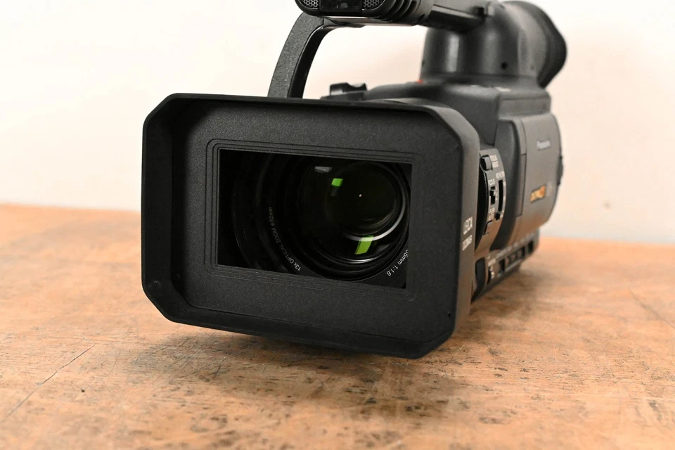 Panasonic AG-HVX200P 3-CCD P2/DVCPRO HD Format Camcorder CG01PMQ - Image 3 of 4