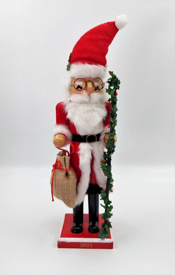 NOS! Lot of 2 Target Workshop 14” Nutcrackers, Santa Claus & Snow King 2021 - Image 4 of 4