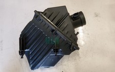 Caja de filtro de aire Land Rover Discovery Sport L550 2.0D Ingenium GJ329600AD