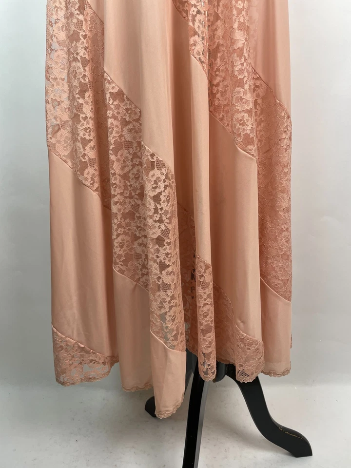 Vestido sin Mangas De Colección Corte Sesgado Años 60 70 Rosa Con Encaje Blanco 34 HECHO EN EE. UU. Foto 3 de 4