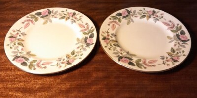 2 x Wedgwood Hathaway Rosenmuster Beilagenteller 7'' Durchmesser