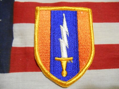 VIETNAM ERA 1ST SIGNAL BRIGADE SSI COLOR PATCH