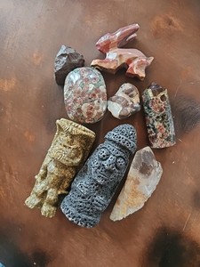 Small Lot Of 8 Mixed Crystals, Minerals And Stones Carved