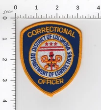CORRECTIONAL OFFICER DOC DISTRICT OF COLUMBIA COLLECTIBLE POLICE (OLDER) PATCH