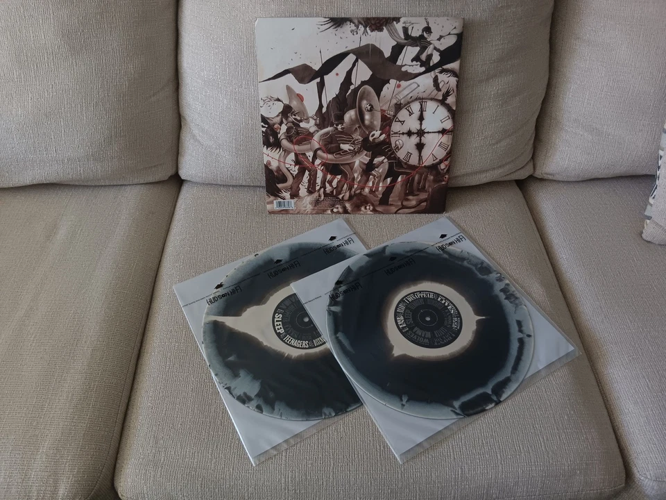 My Chemical Romance The Black Parade Hot Topic Bone w/ Black Swirl EMO PUNK - Image 2 of 3