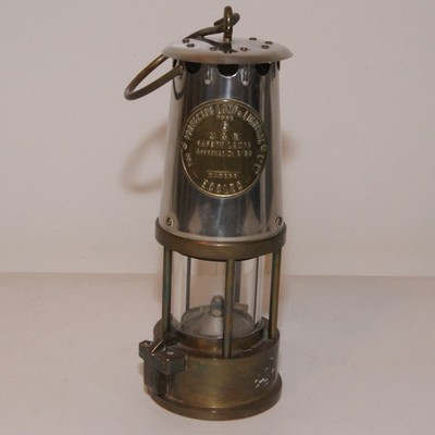 The Protector Lamp Lighting Co Ltd. Eccles Manchester Type 6 Miners Lampe Laterne