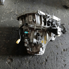 320100574R Cambio compl.  DACIA DUSTER 1.5 Blue dCi 8V (84Kw)4x4 Suv5p/d/1461cc