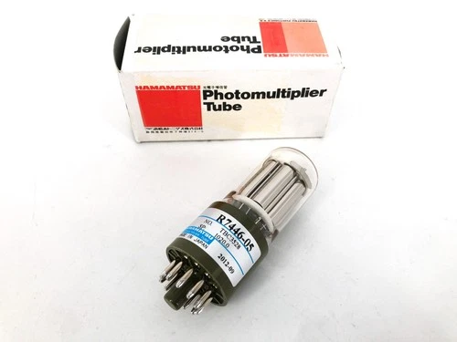 New Hamamatsu R7446-05 Photomultiplier Tube 300-4342