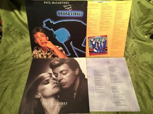 2 x PAUL McCARTNEY LPs + 12" SINGLE JOB LOT