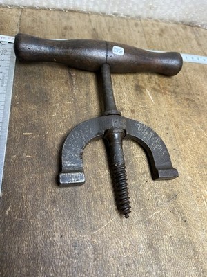 Straßenbahnzieher Absetzgerät altes Werkzeug Fass Winzer old tool Ref N. 26/2450