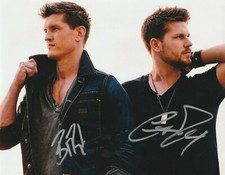 * HIGH VALLEY * signed autographed 8x10 photo * BRAD & CURTIS REMPEL * 5