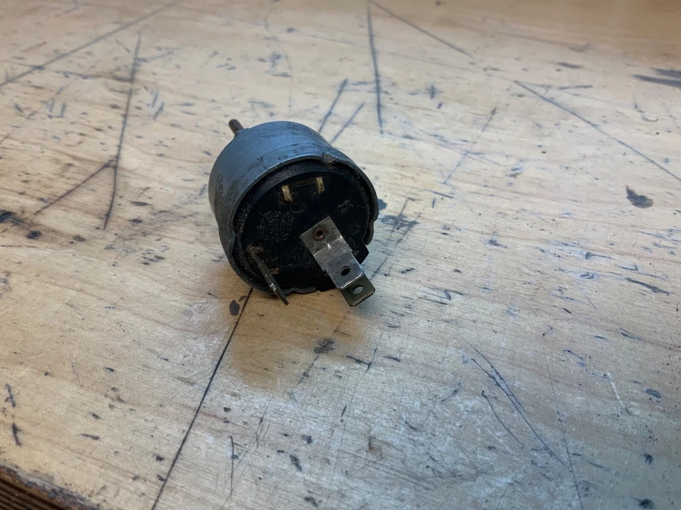 Oldsmobile Cutlass 442 1969 interruptor limpiaparabrisas Delco 1993474 Foto 3 de 4