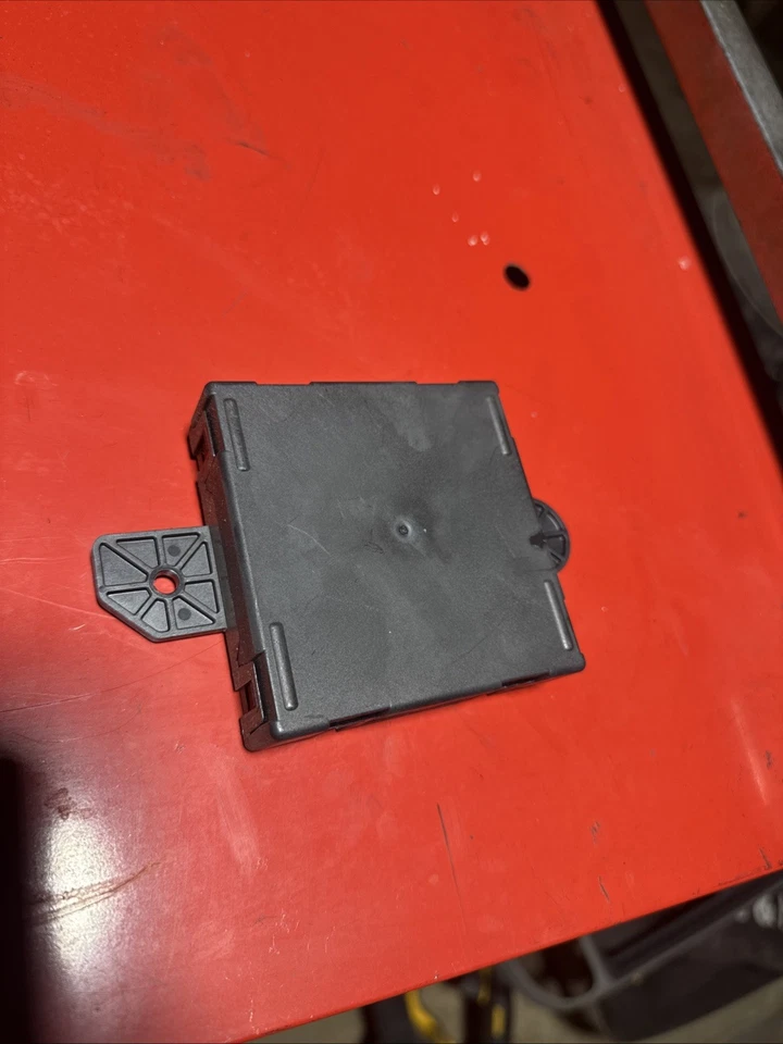 Chrysler 300 Dodge Charger 2011-2014 módulo de puerta derecha OEM 68155770AC Foto 2 de 2