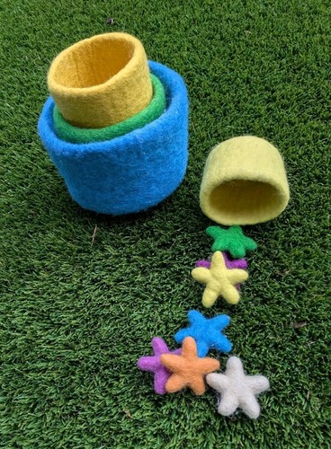 Lovevery Nesting Felt Baskets, Basket & 7 Stars Retired Montessori Stack & Store