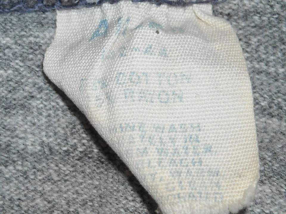 CAMISA CAMPAINHA VINTAGE ANOS 70 GRANDE LAS VEGAS NEVADA RAYON TRI BLEND - Imagem 3 de 4