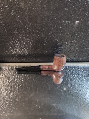 Vintage  Briar Pipe.   Z2