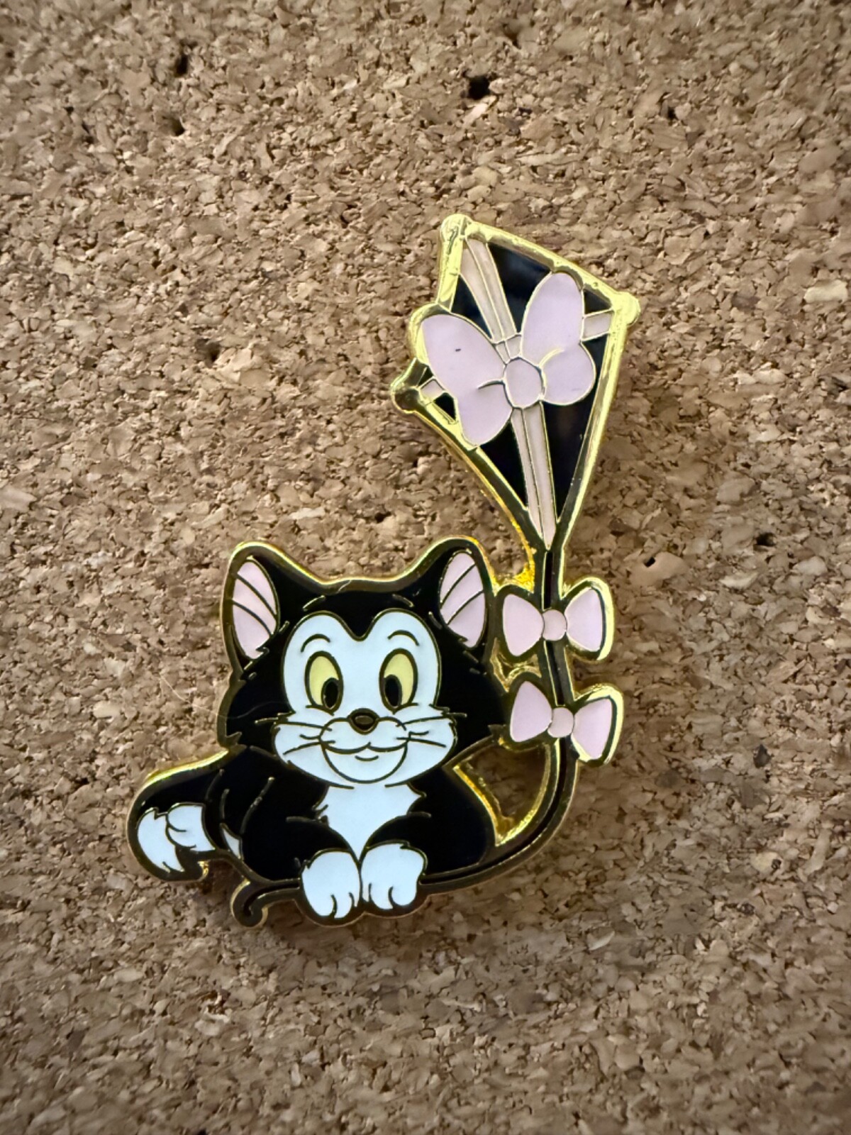 Disney Pin Loungefly - Kite Series - Figaro from Pinocchio