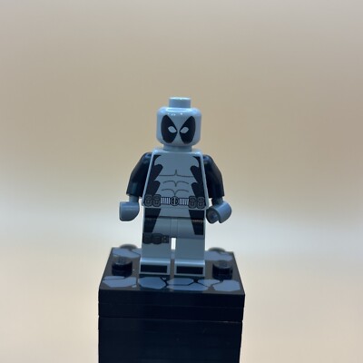 LEGO® DeadPool Wade Wilson Custom Printed On Official Parts Lego