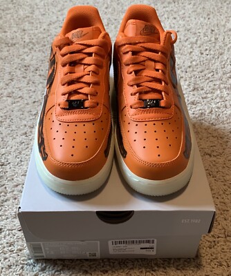 Nike Air Force 1 - '07 Skeleton QS - Orange -Size 6M (7.5W
