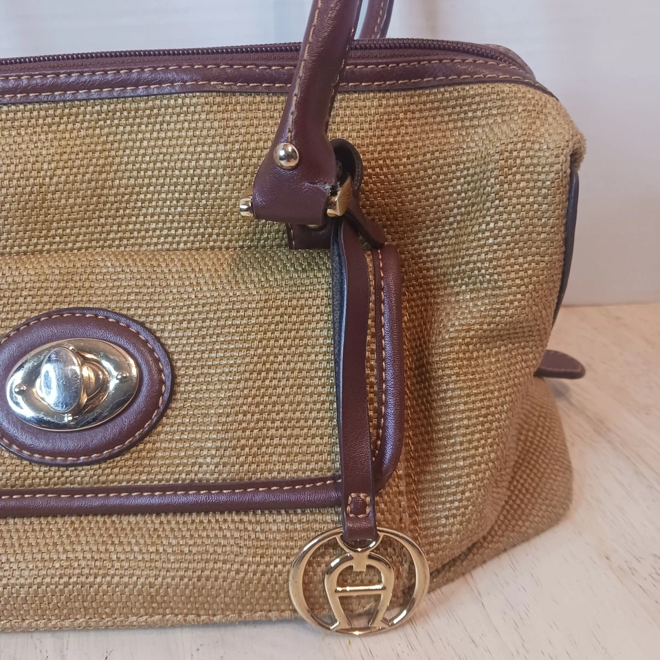 Cartera Tejida Etienne Aigner Colección Julieta Marrón Tostado Bolso Cartera Bolso Foto 2 de 4