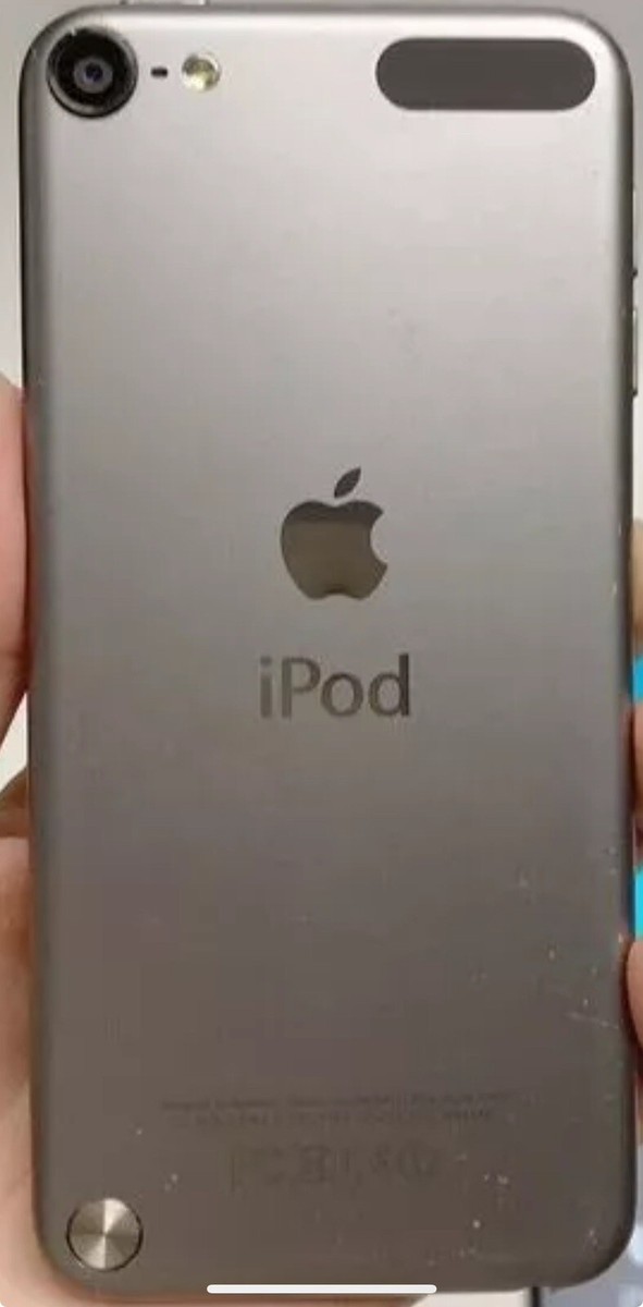 Apple iPod Touch 5th Generation - Space Gray - 32GB- Model A1421