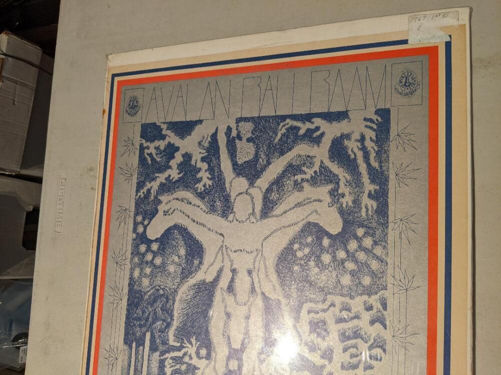 Picture 2 of 4