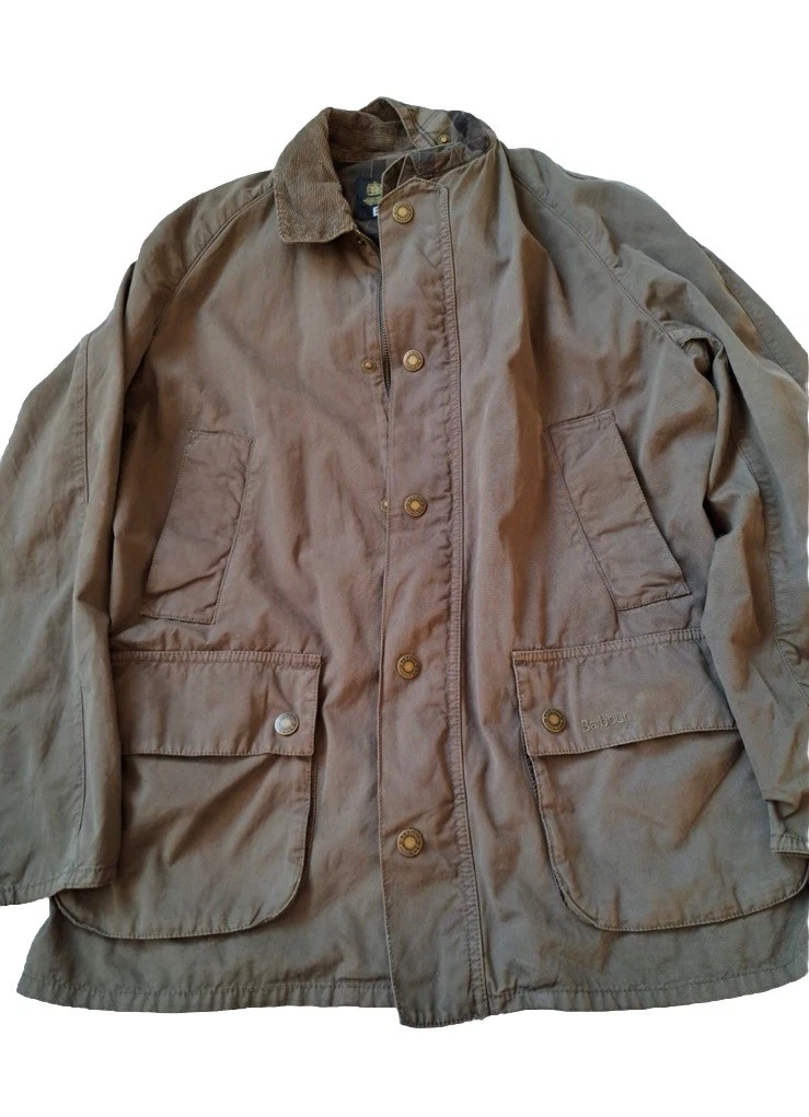 Barbour England Hunting Fishing M country jacket immaculate condition RRP 189