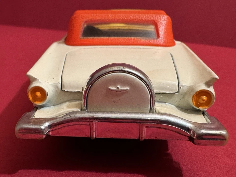 CORGI  Ford Thunderbird - Bild 4 von 4