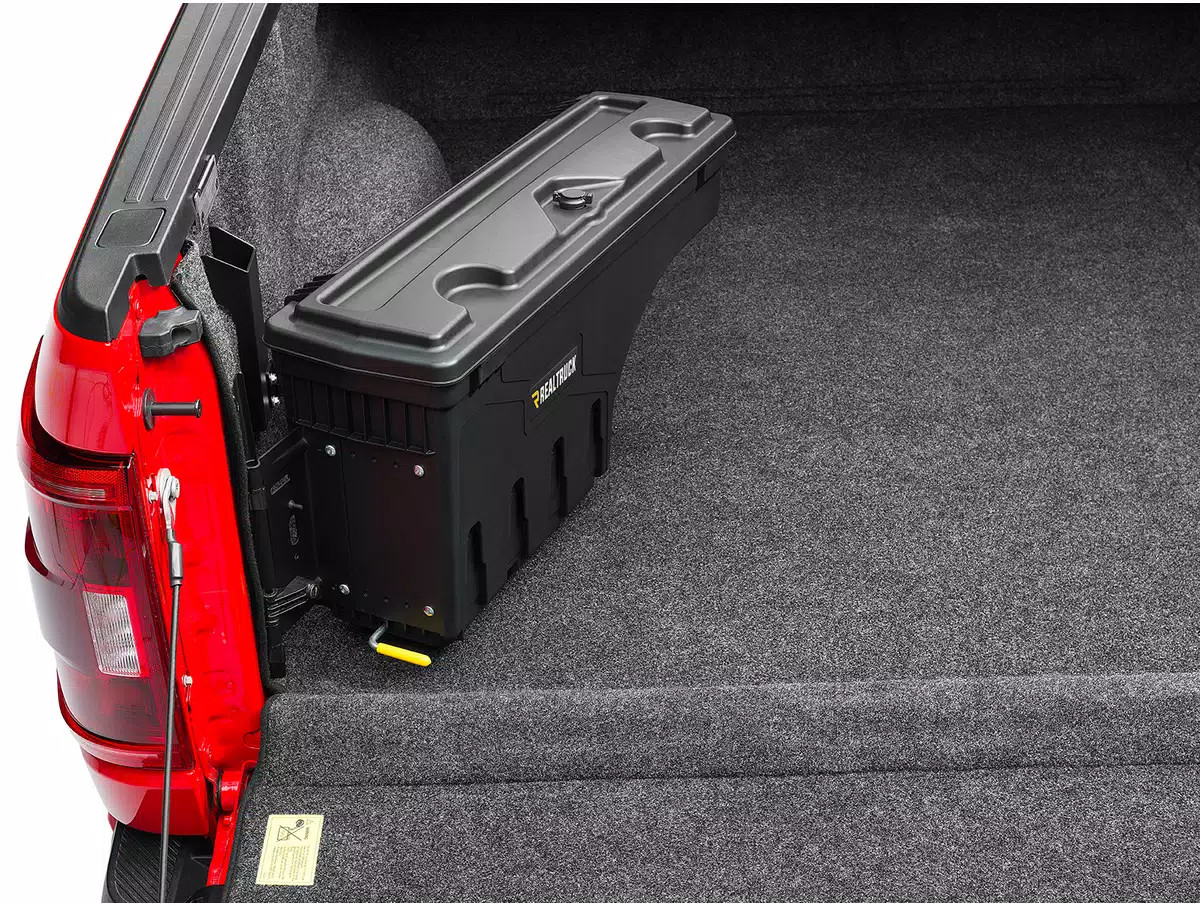 UnderCover Swingcase Toolbox Fits 1987-2011 Dodge Dakota Passenger