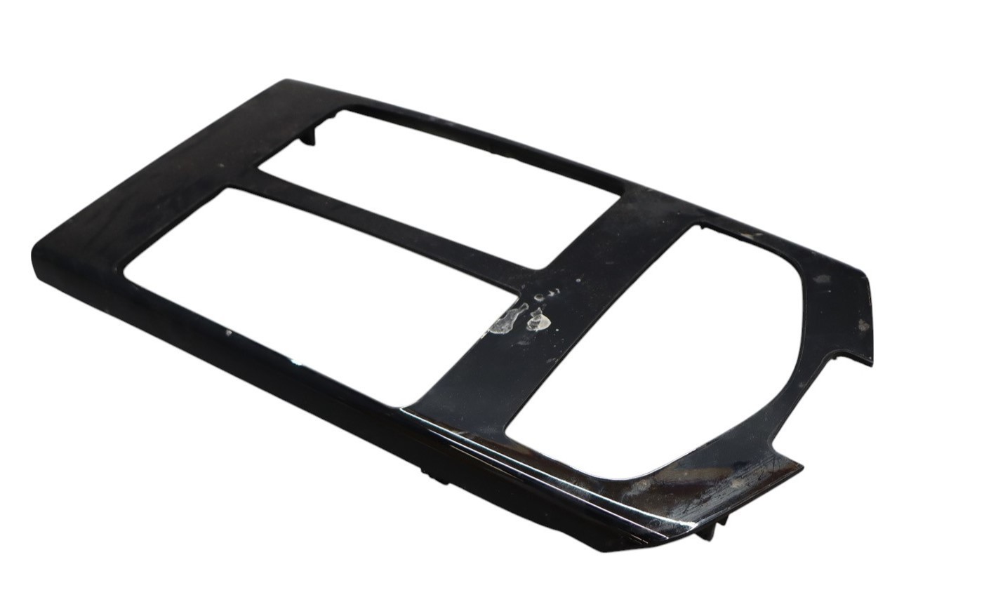 Maserati Ghibli 2014-2017 Center console switch panel