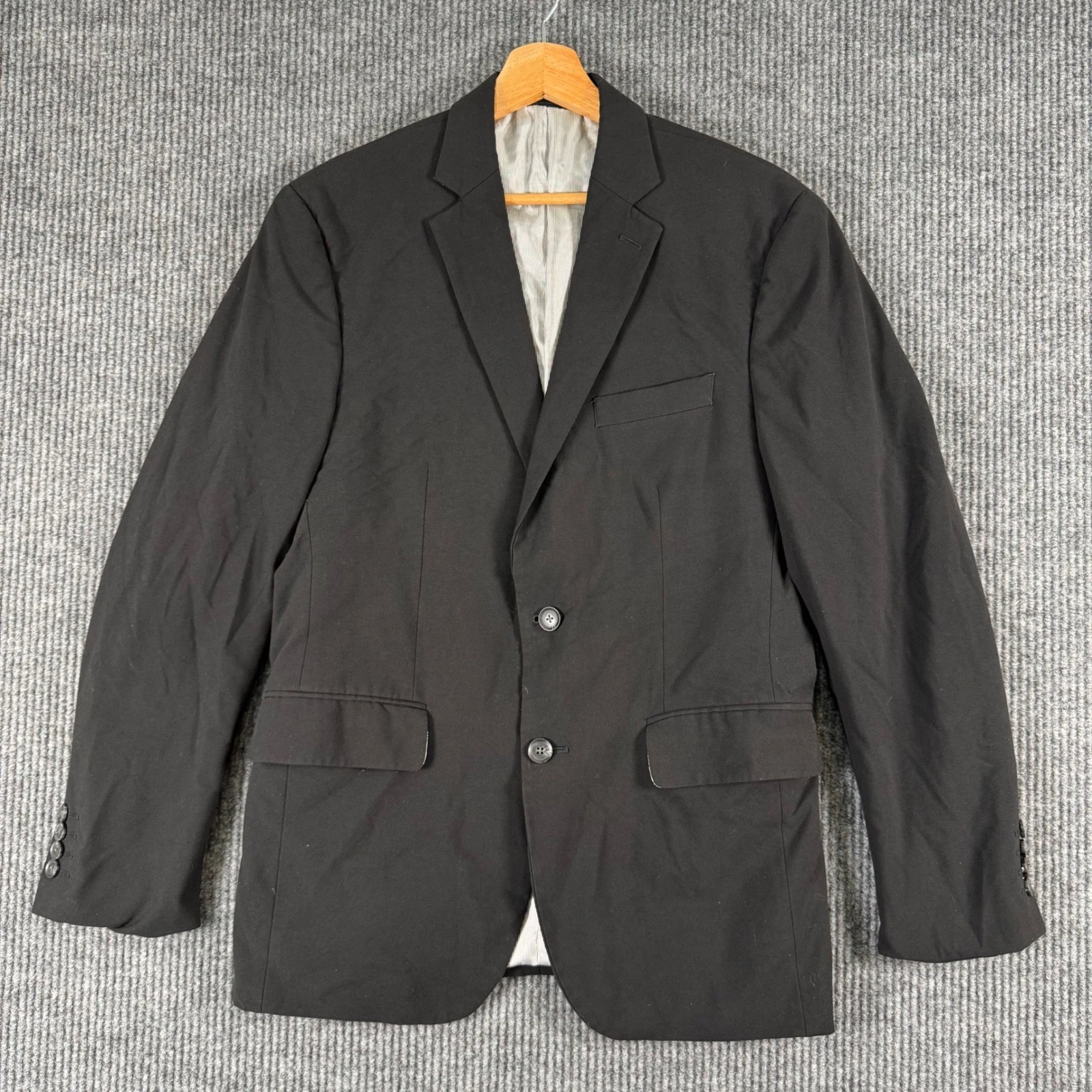 J.Ferrar Blazer Mens 38R Black Two Button Jacket Career Business Casual
Opens in a new window or tab