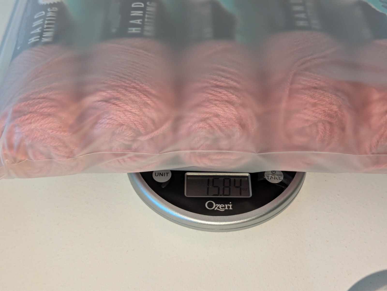 (16) 3 oz Skeins MANUFACTURER'S MILL ENDS Pink/Mauve/Rose Yarn HAND KNITTING