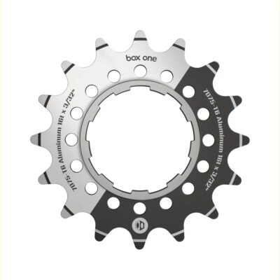 BOX ONE ALUMINUM BMX SINGLE SPEED COG 1/2'' x 3/32'' x 16T BLACK/WHITE