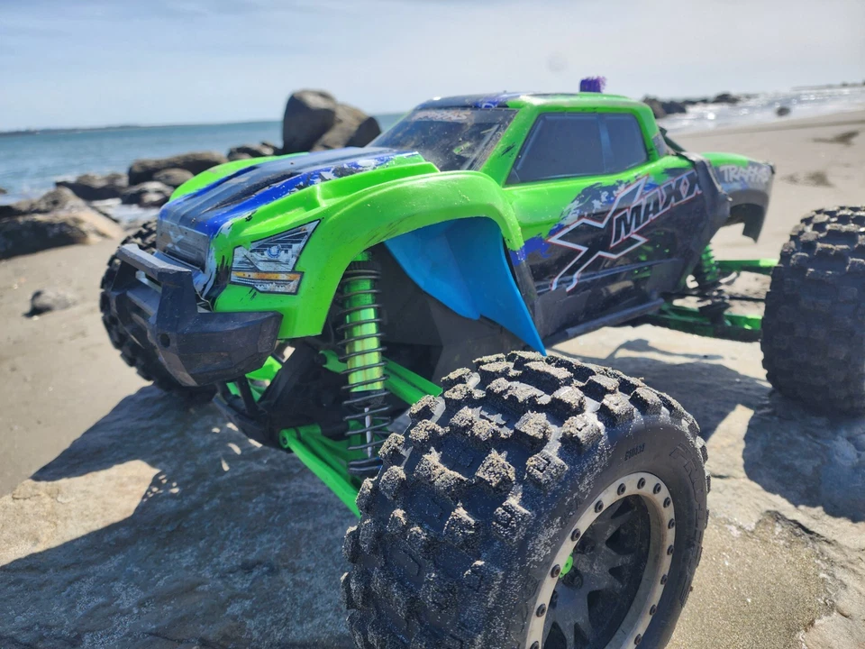 Traxxas Xmaxx Front Mudguard - Image 2 of 4