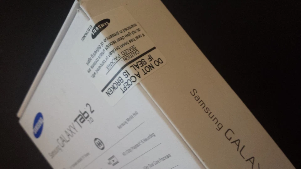 Samsung Galaxy Tab 2 GT-P3113 8GB, Wi-Fi, 7in - Titanium Silver - Image 4 of 4