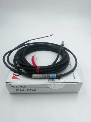Keyence EM-054 Proximity Sensor Switch EM054 New In Box #